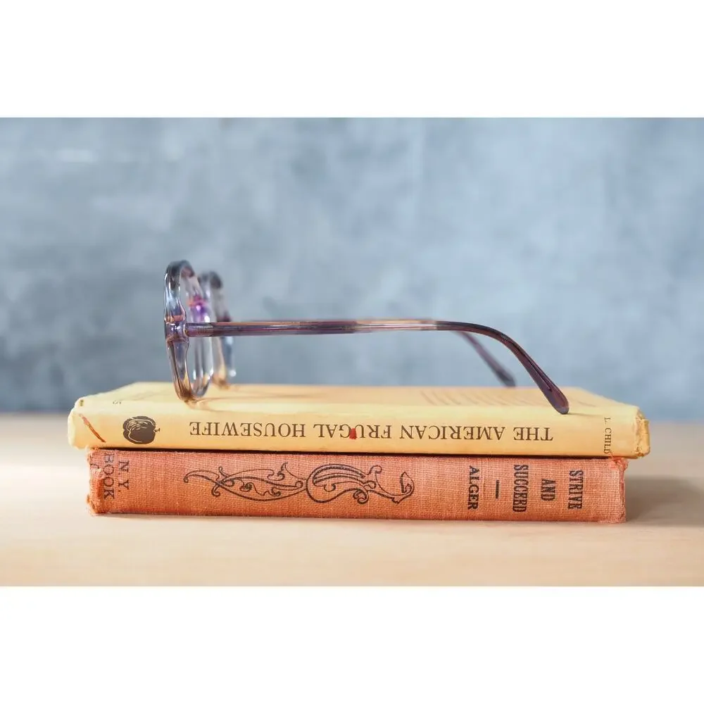 Vintage 1970s Eyeglasses Canada 52-16 Granny Chic Retro Boho Jackie O NOS